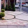 神奈川県藤沢市A様邸エクステリア施工例/アプローチ石貼りから駐車スペース